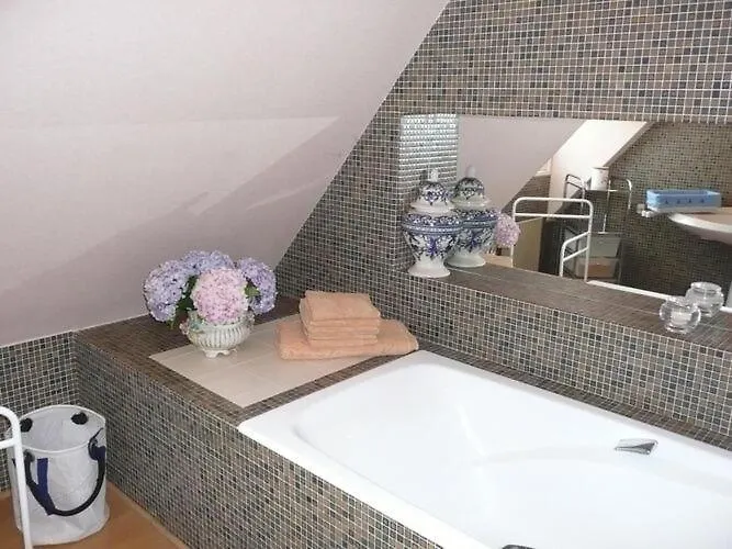 Holiday Home With Sea View, Perros Guirec